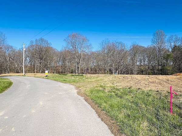3.57 Acres of Residential Land for Auction in Russell Springs, Kentucky