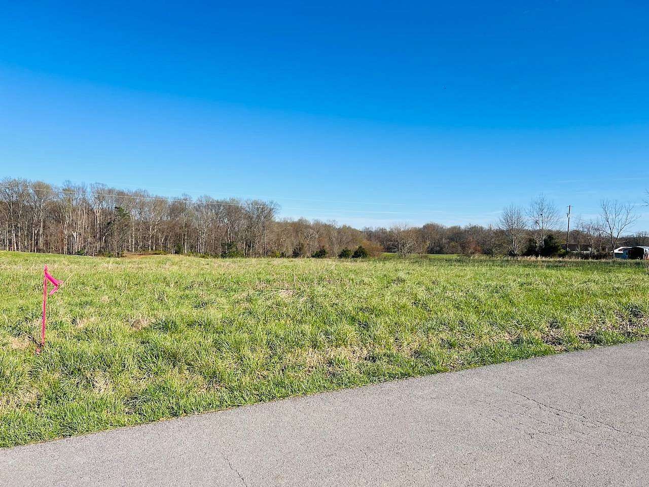 9.53 Acres of Residential Land for Auction in Russell Springs, Kentucky