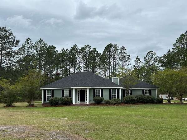 5 Acres of Land with Home for Sale in Nashville, Georgia