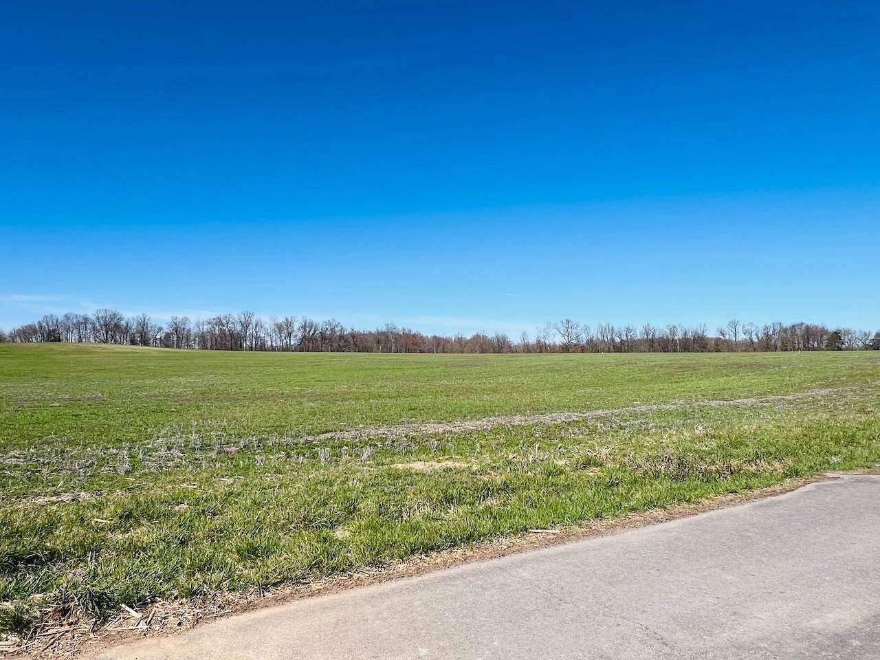 4.75 Acres of Residential Land for Auction in Russell Springs, Kentucky