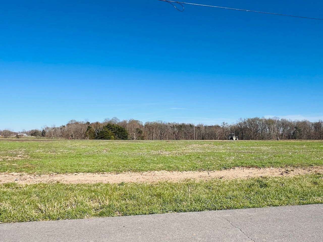 2.17 Acres of Residential Land for Auction in Russell Springs, Kentucky