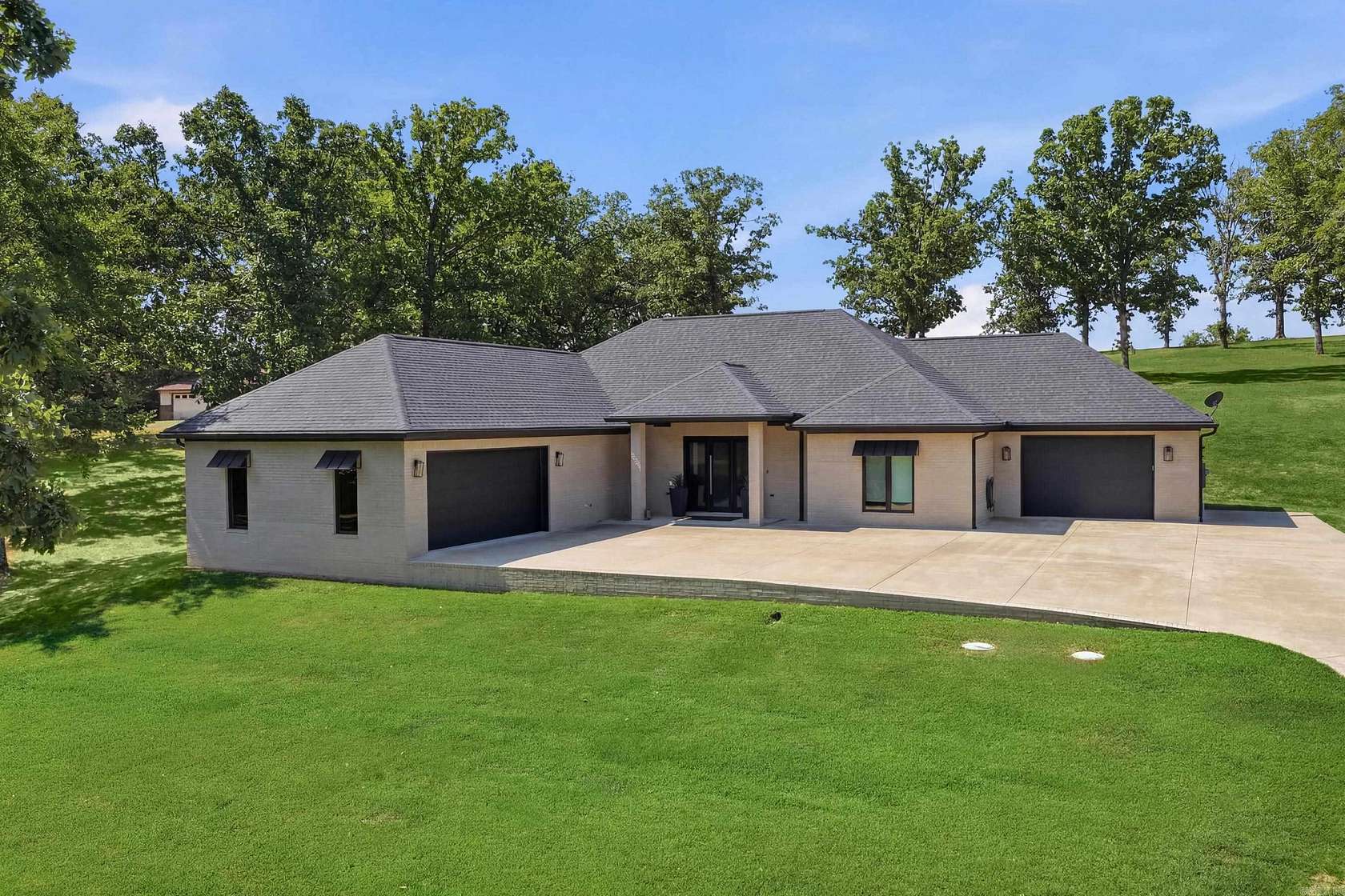 2 Acres of Land with Home for Sale in Greenbrier, Arkansas
