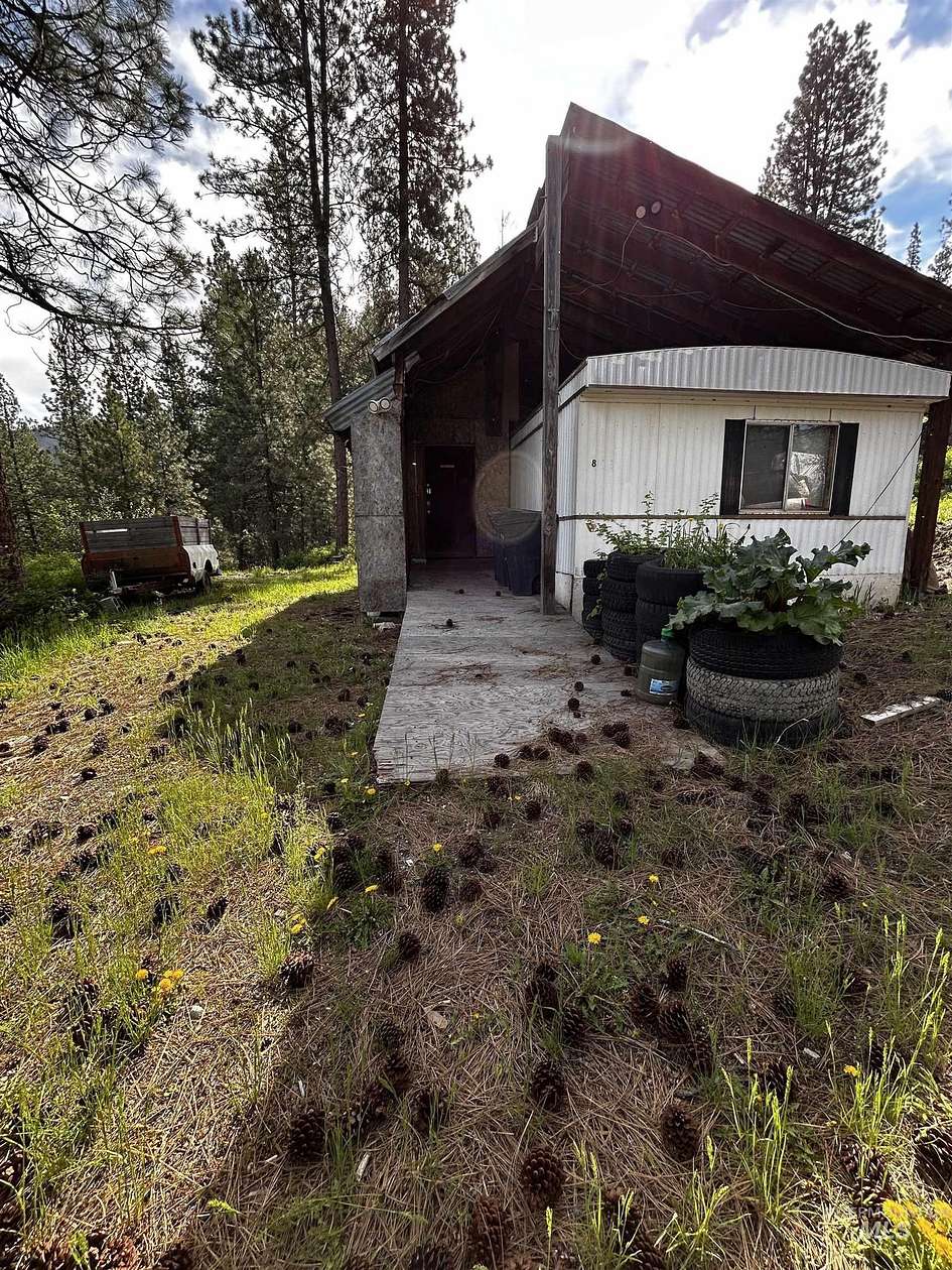 2.5 Acres of Land with Home for Sale in Boise, Idaho