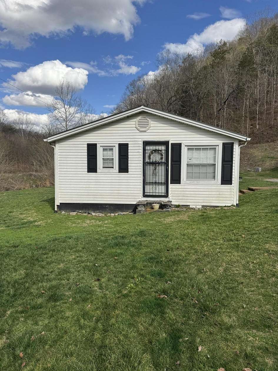 77.1 Acres of Land with Home for Sale in Thorn Hill, Tennessee