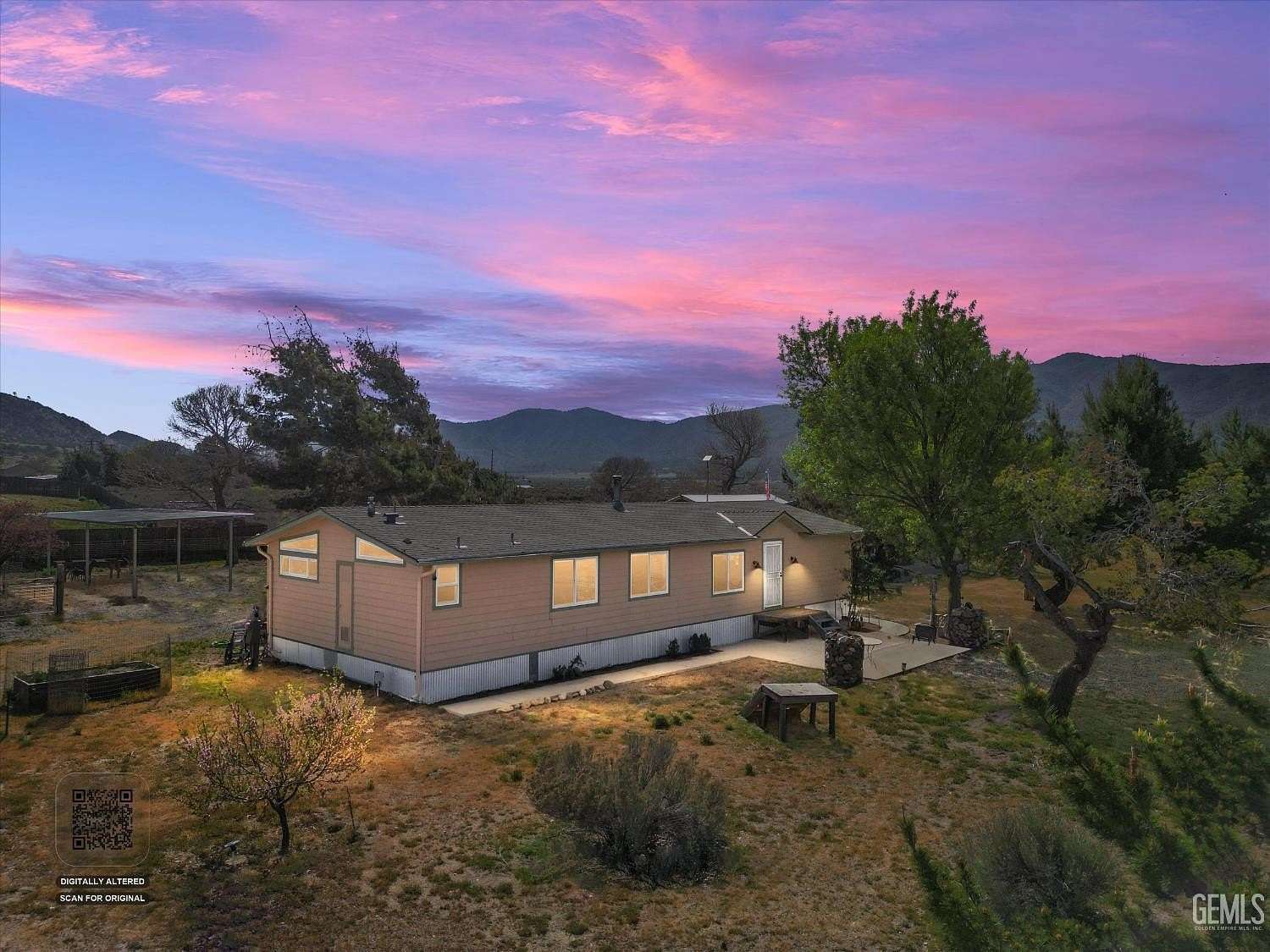 2 Acres of Land with Home for Sale in Caliente, California