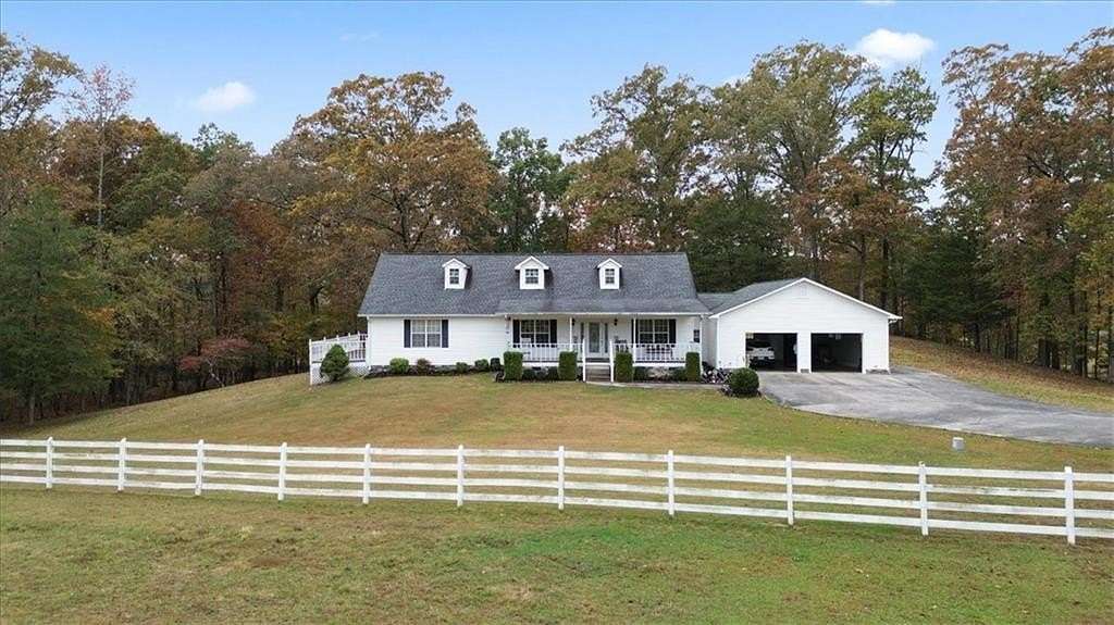21.4 Acres of Agricultural Land with Home for Sale in Chatsworth, Georgia