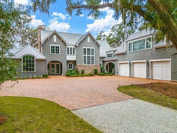 2.25 Acres of Land with Home for Sale in Saint Simons Island, Georgia