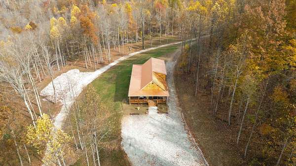 10 Acres of Land with Home for Sale in McKee, Kentucky