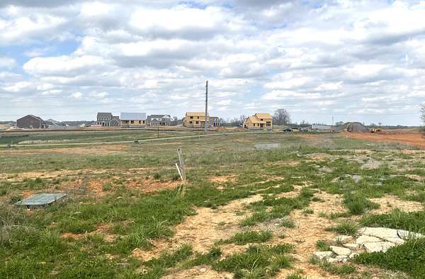 Residential Land for Sale in Clarksville, Tennessee