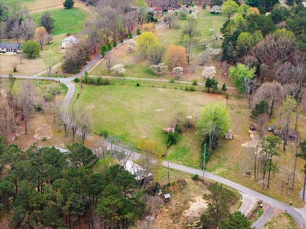 1.47 Acres of Residential Land for Sale in Greenbrier, Tennessee