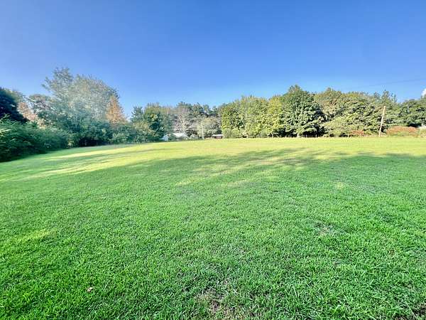 1.47 Acres of Residential Land for Sale in Greenbrier, Tennessee