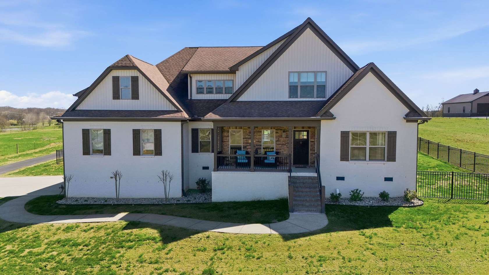 6 Acres of Land with Home for Sale in Lebanon, Tennessee