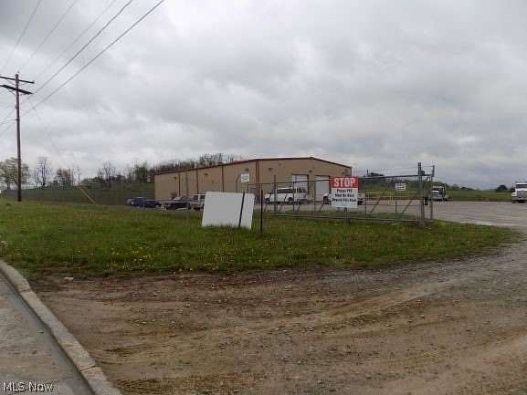 8.6 Acres of Commercial Land for Lease in St. Clairsville, Ohio