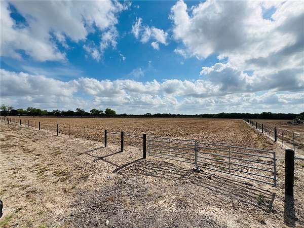 14.4 Acres of Recreational & Residential Land for Sale in Falfurrias, Texas