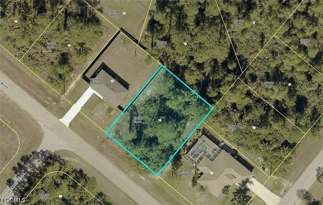 0.27 Acres of Residential Land for Sale in Lehigh Acres, Florida