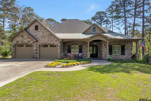 2.68 Acres of Land with Home for Sale in Flint, Texas