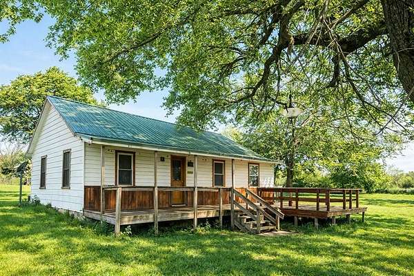 5 Acres of Land with Home for Sale in Stroud, Oklahoma