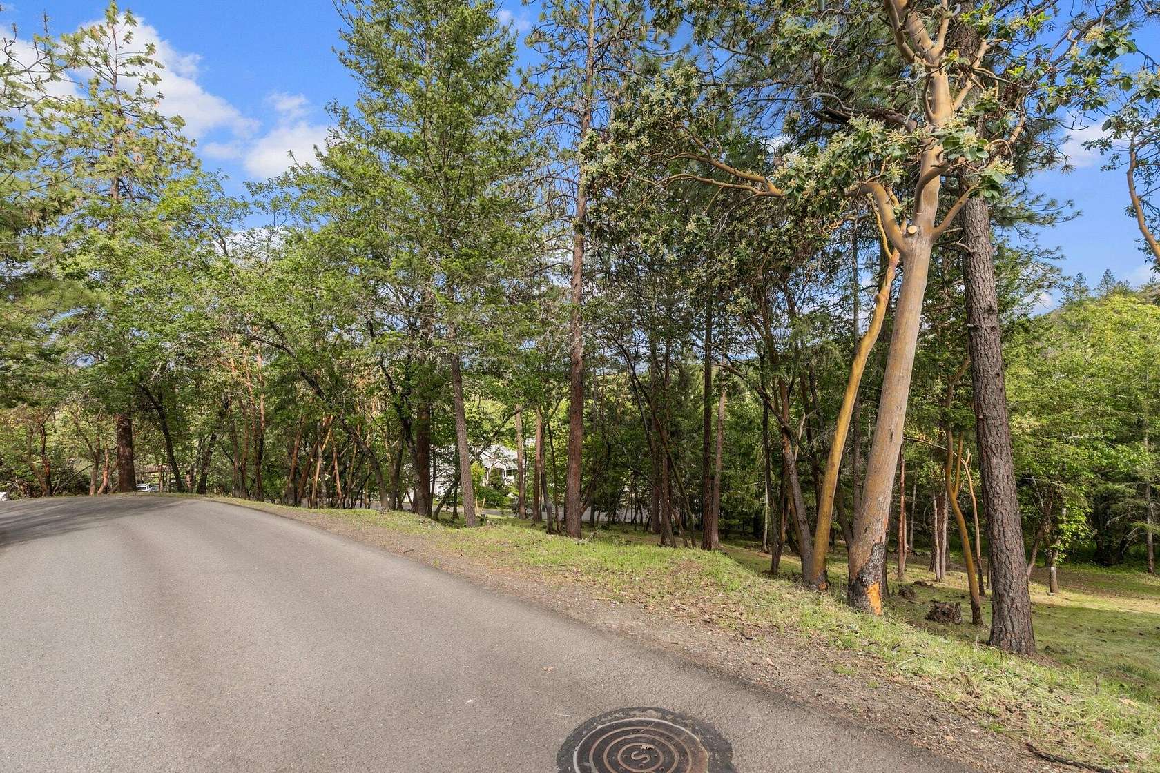 0.31 Acres of Residential Land for Sale in Jacksonville, Oregon