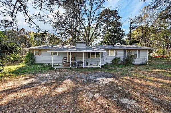 2 Acres of Land with Home for Sale in Arkadelphia, Arkansas
