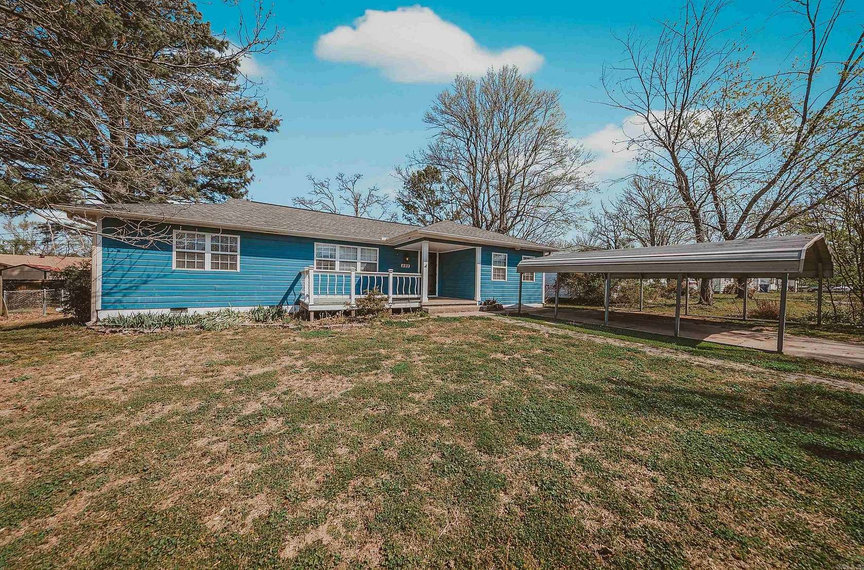 0.22 Acres of Land with Home for Sale in Siloam Springs, Arkansas