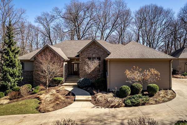 1.5 Acres of Land with Home for Sale in Rockford, Illinois