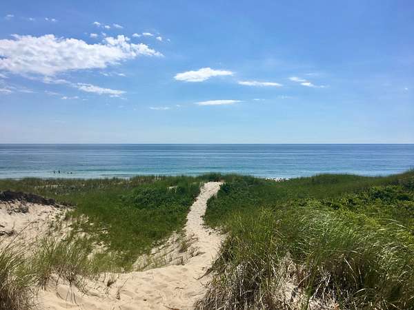 0.15 Acres of Residential Land for Sale in Aquinnah Town, Massachusetts