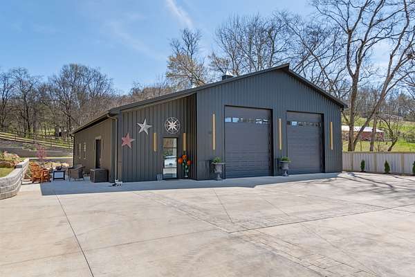 11.6 Acres of Land with Home for Sale in Santa Fe, Tennessee