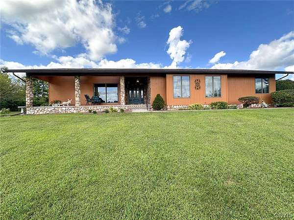 26.8 Acres of Agricultural Land with Home for Sale in Oneida, New York