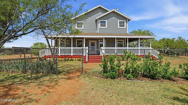 4.38 Acres of Land with Home for Sale in Hereford, Arizona
