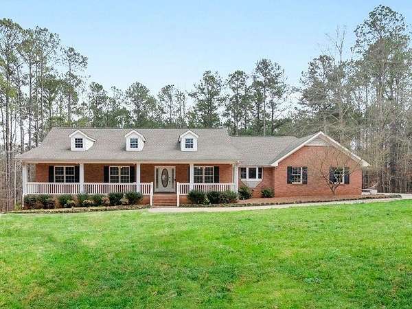 5 Acres of Land with Home for Lease in McDonough, Georgia