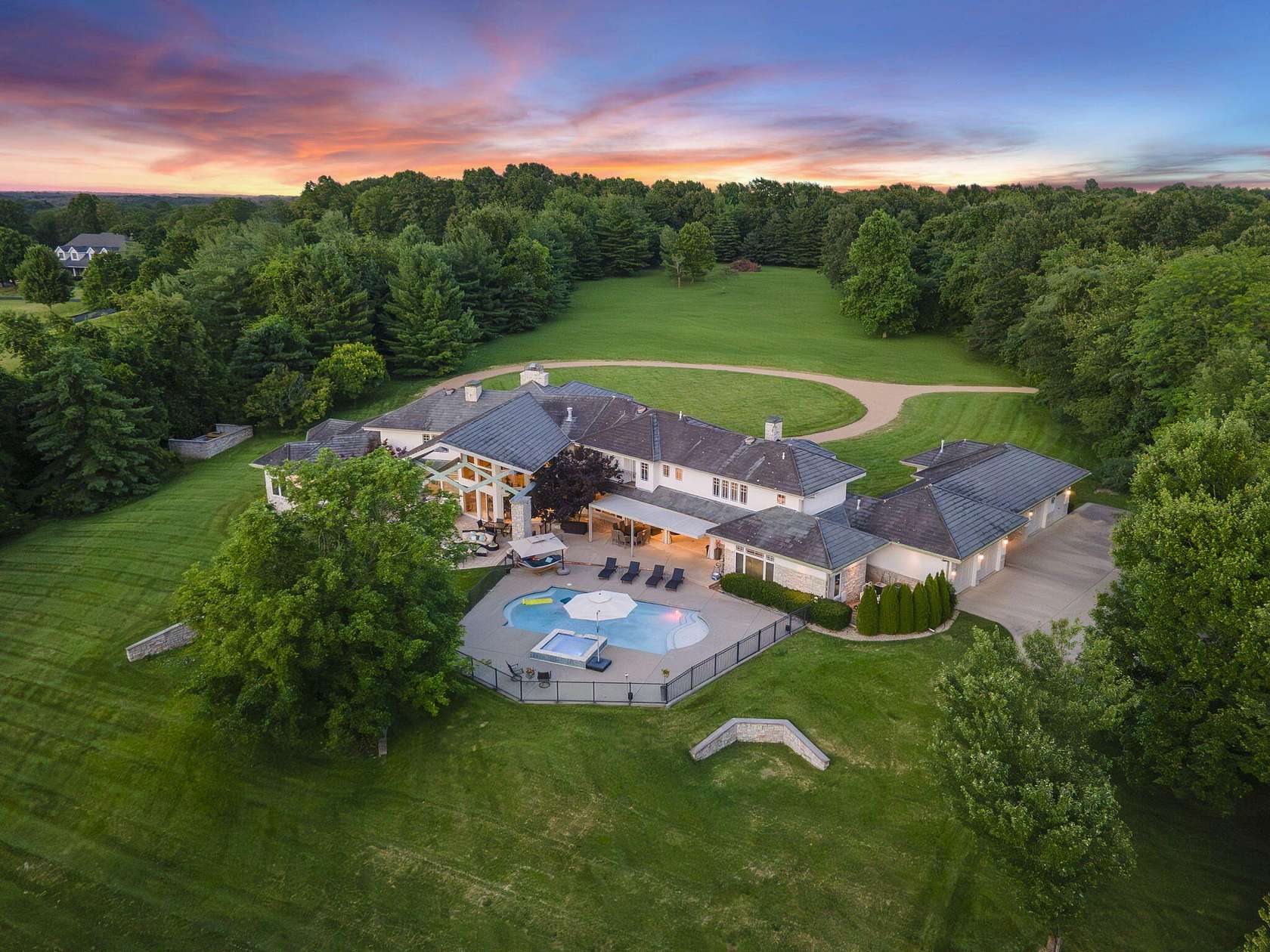 9.6 Acres of Land with Home for Sale in Springfield, Missouri