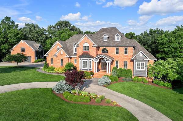 2 Acres of Land with Home for Sale in Nicholasville, Kentucky