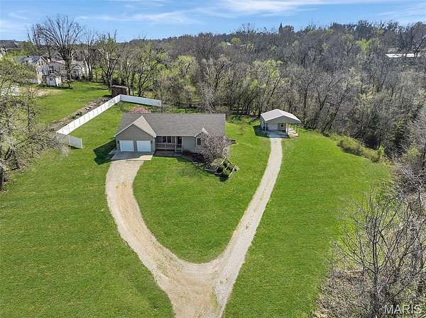 2.5 Acres of Land with Home for Sale in New Haven, Missouri