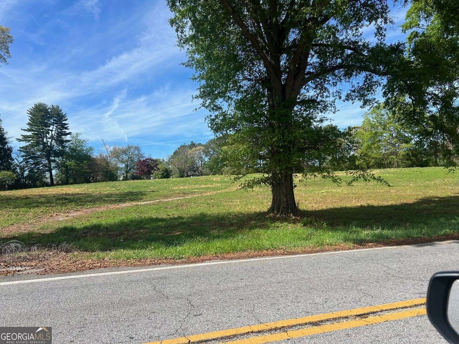 1.75 Acres of Commercial Land for Sale in Loganville, Georgia