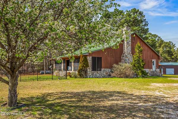 9.4 Acres of Land with Home for Sale in Hamlet, North Carolina