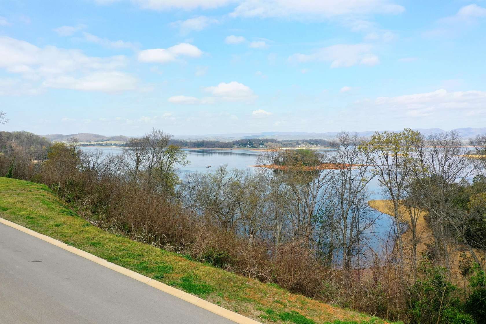 0.55 Acres of Residential Land for Sale in Morristown, Tennessee