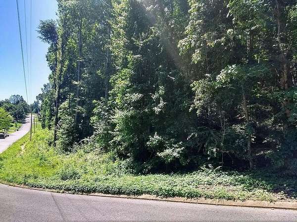 1.79 Acres of Residential Land for Sale in Ringgold, Georgia