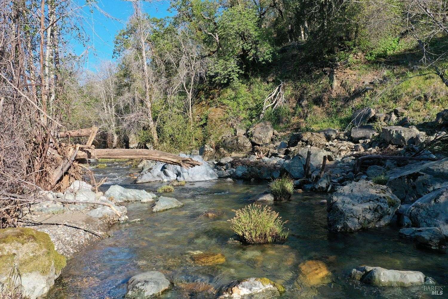 188 Acres of Land for Sale in Hopland, California