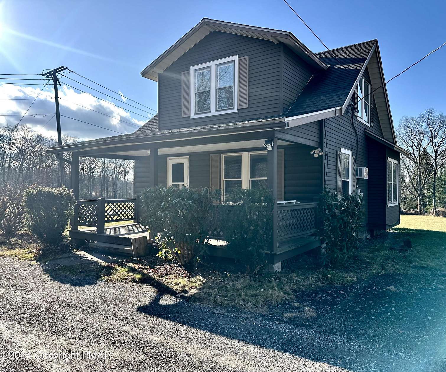 3 Acres of Land with Home for Lease in Henryville, Pennsylvania