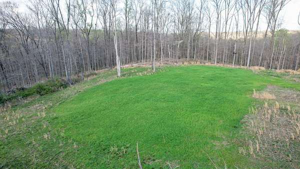 20 Acres of Land for Sale in Vanleer, Tennessee