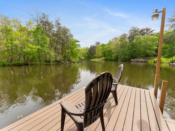 5 Acres of Land with Home for Sale in Coalmont, Tennessee