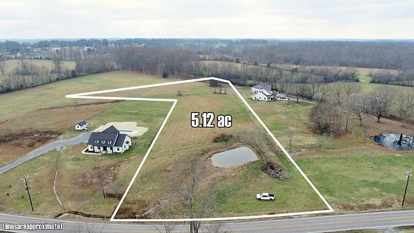 5.12 Acres of Residential Land for Sale in Cottontown, Tennessee
