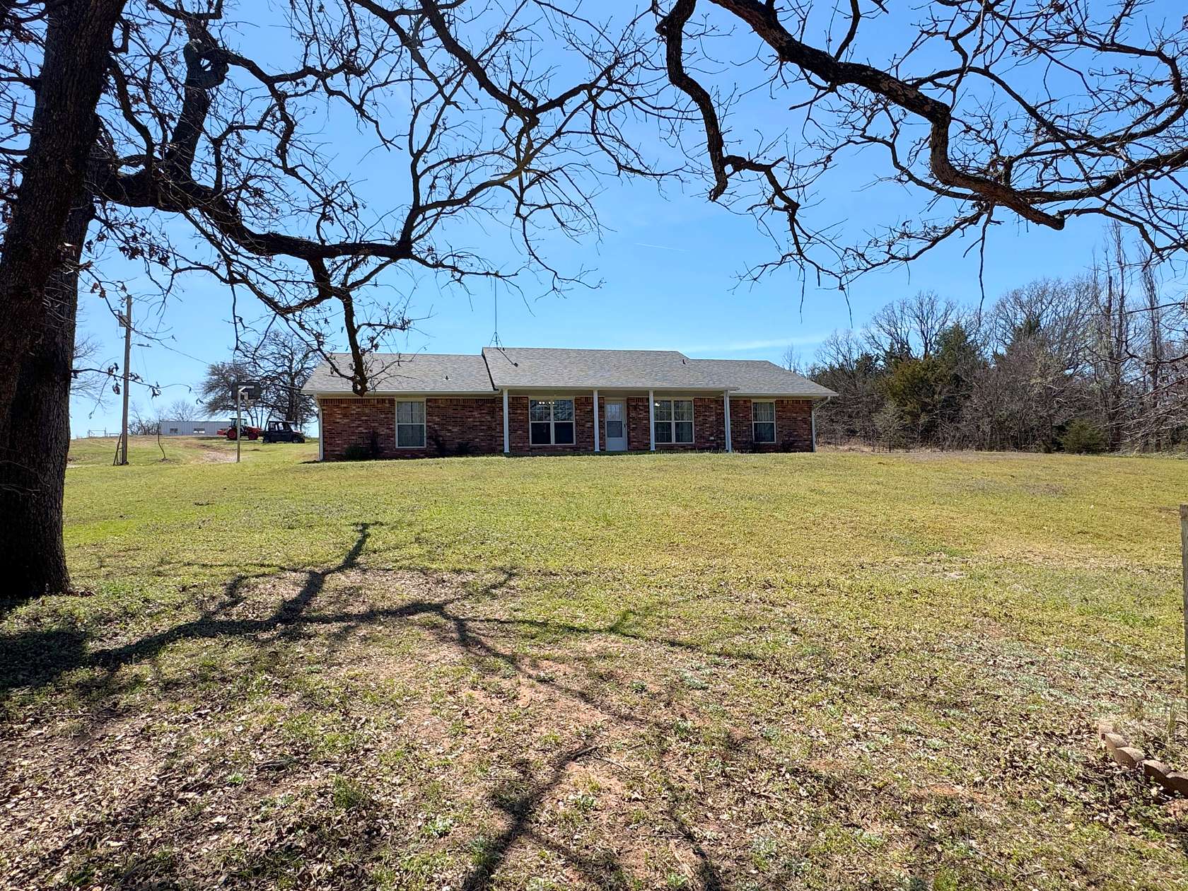 25 Acres of Land with Home for Sale in Wellston, Oklahoma