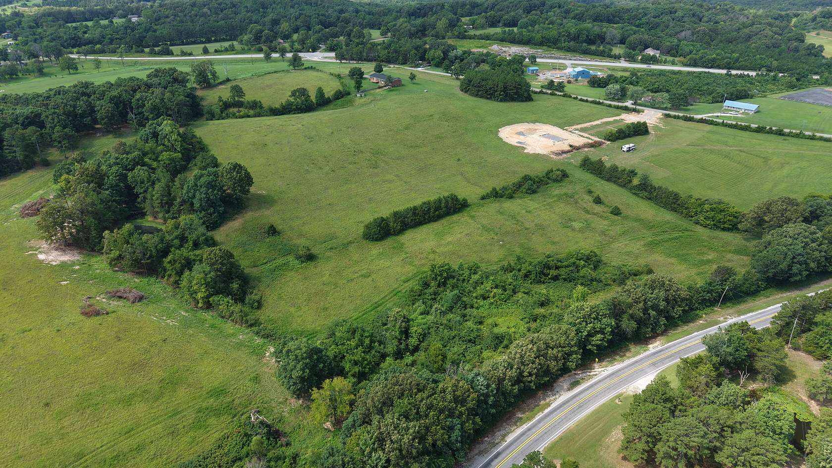 14.2 Acres of Land for Sale in Melbourne, Arkansas