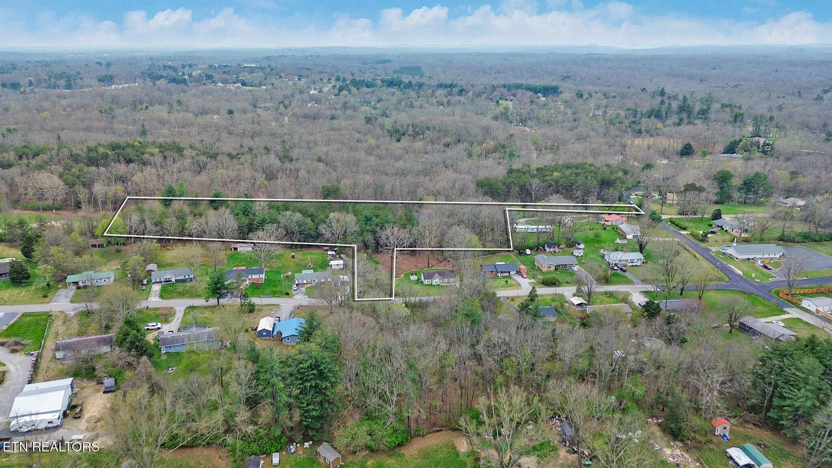 5.6 Acres of Residential Land for Sale in Crossville, Tennessee