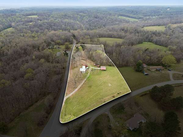 5.15 Acres of Residential Land for Sale in Woodlawn, Tennessee