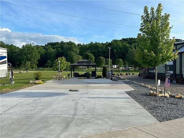 0.09 Acres of Residential Land for Sale in Morganton, Georgia