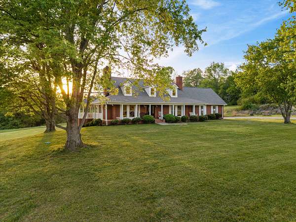 19.7 Acres of Land with Home for Sale in Woodlawn, Tennessee