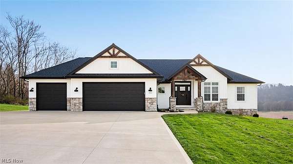 1.67 Acres of Land with Home for Sale in Zanesville, Ohio