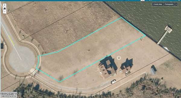 0.85 Acres of Residential Land for Sale in Aydlett, North Carolina